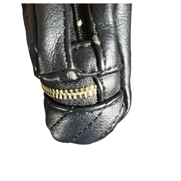 RARE Zip Design GUESS Logo Black Mini Backpack Key Chain - Picture 4 of 4